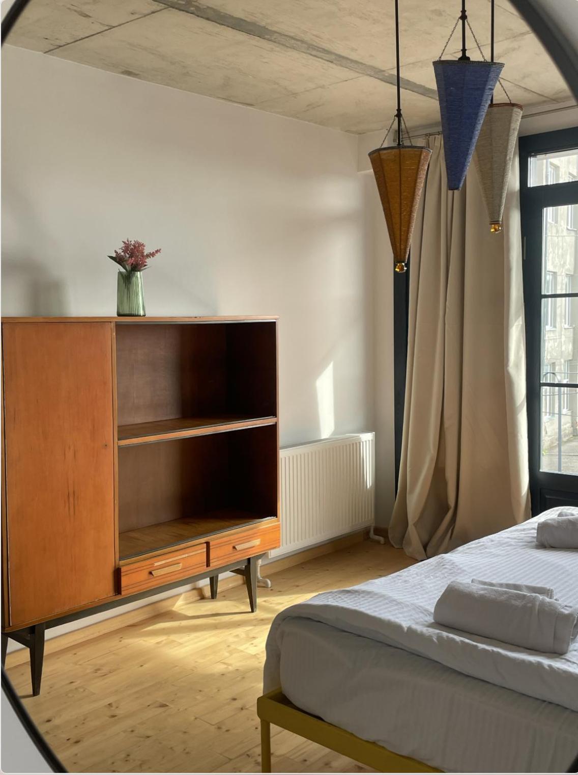 Black Tomato Hostel Kutaisi Dış mekan fotoğraf
